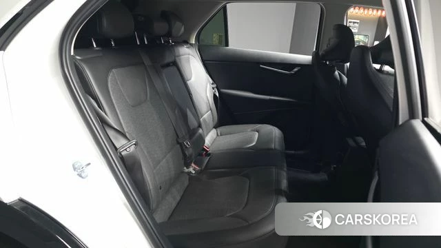 Kia Di Ol Nu Niro 2022 Белый из Кореи, фото 3