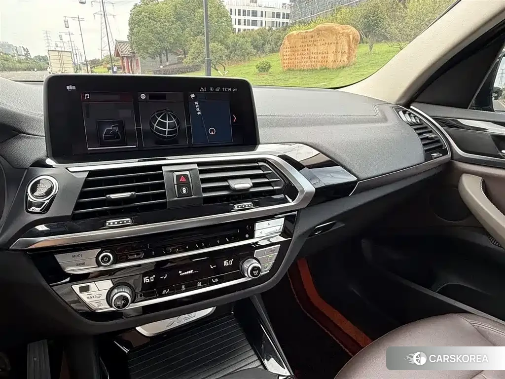 BMW X3 2018 Черный из Китая, фото 3