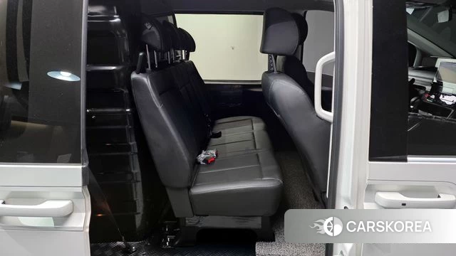 Hyundai Staria 2024 Белый из Кореи, фото 3