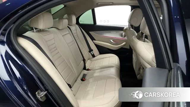 Mercedes-Benz E-Class W213 2019 Синий из Кореи, фото 3