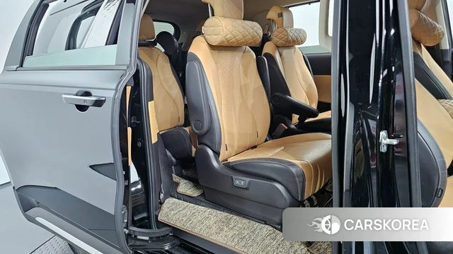 Kia Carnival 4th generation 2022 Черный из Кореи, фото 3