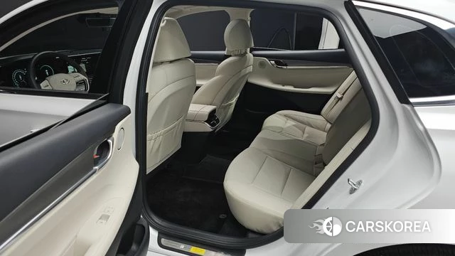 Hyundai The New Grandeur IG Hybrid 2021 Белый из Кореи, фото 3