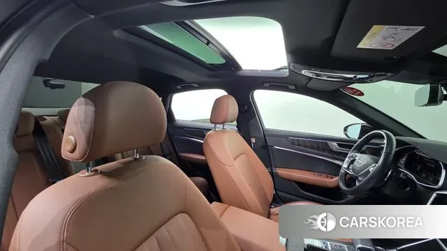 Audi A6 (C8) 2023 Черный из Кореи, фото 3