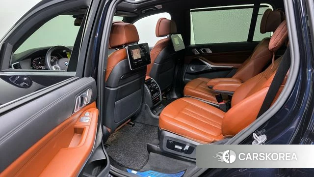 BMW X7 (G07) 2021 Черный из Кореи, фото 3