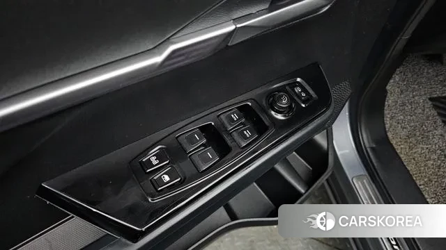 Ssangyong Torres 2023 Серый из Кореи, фото 3