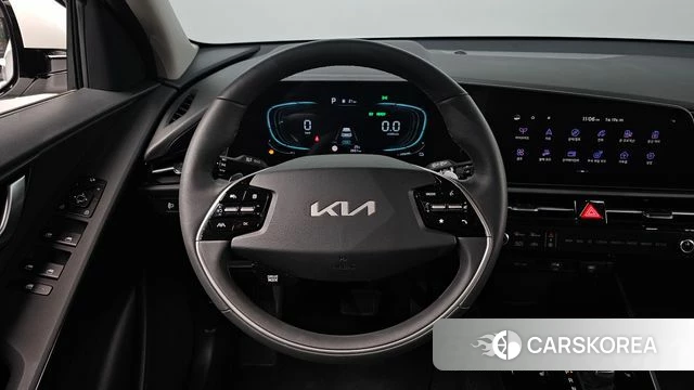 Kia Di Ol Nu Niro 2026 Белый из Кореи, фото 3