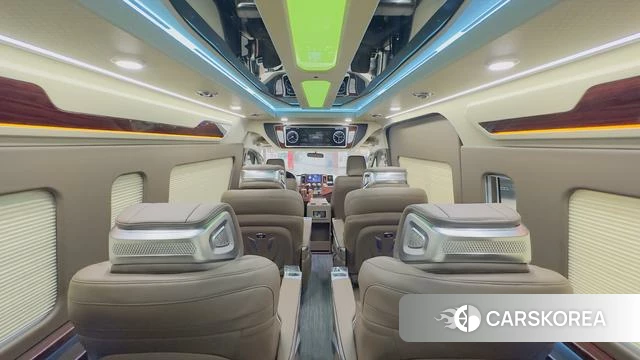 Toyota Hiace 2021 Белый из Китая, фото 3