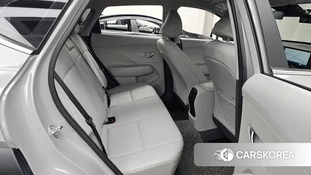 Hyundai Kona (SX2) 2023 Серый из Кореи, фото 3