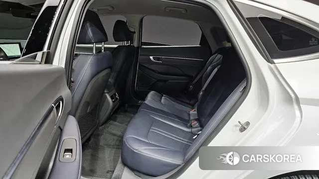 Hyundai Sonata D Edge (DN8) 2023 Белый из Кореи, фото 3