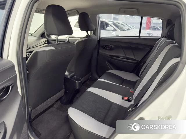 Toyota YARIS L Zhixuan 2022 Белый из Китая, фото 3