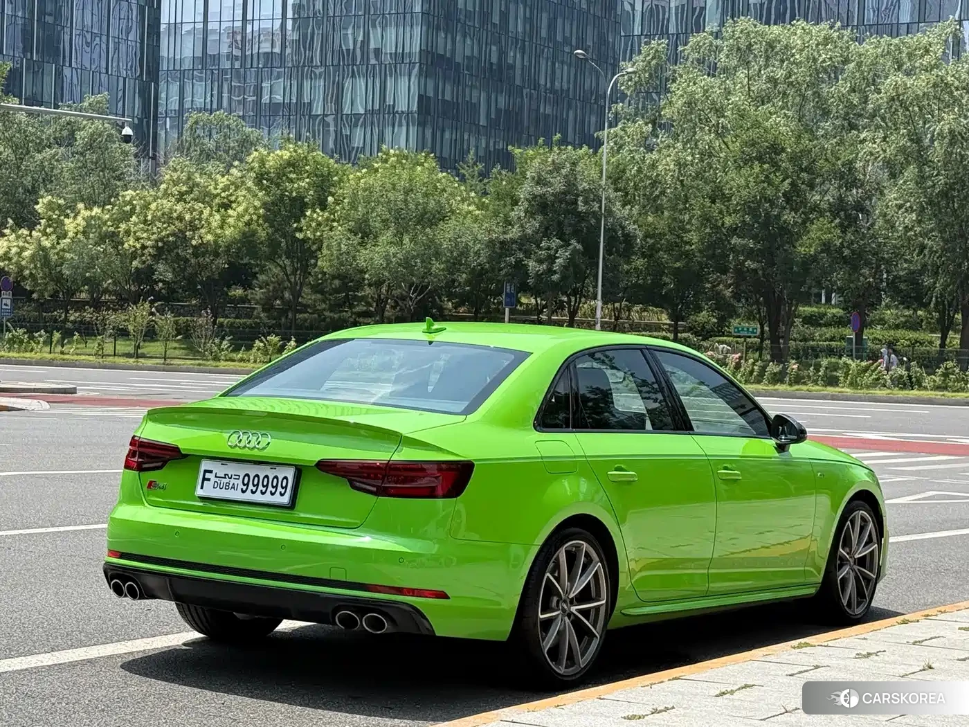 Audi S4 2019 Зеленый из Китая, фото 3