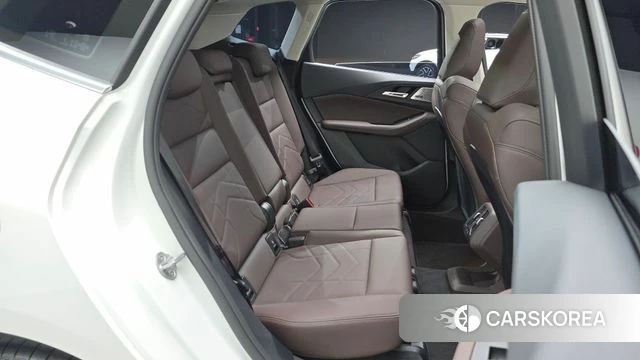 BMW 2 Series Active Tourer (U06) 2025 Белый из Кореи, фото 3