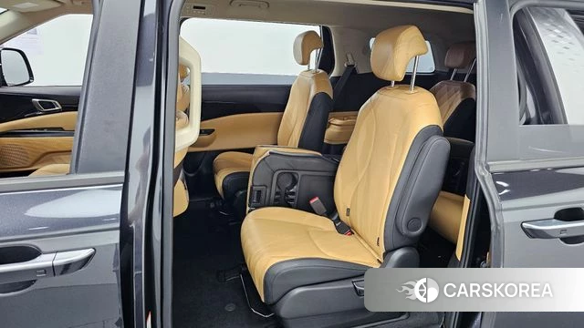 Kia Carnival 4th generation 2023 Серый из Кореи, фото 3