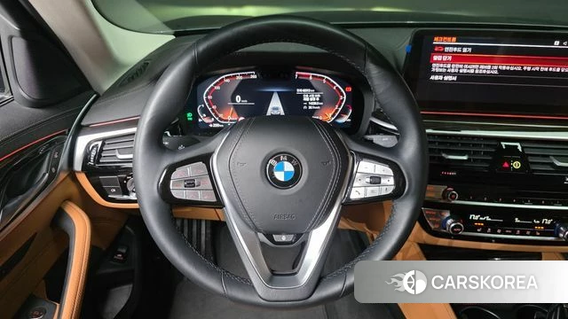 BMW 5 Series (G30) id 4928984 из Кореи 3
