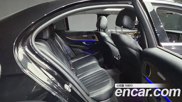 Mercedes-Benz E-Class W213 id 2712306 из Кореи 3