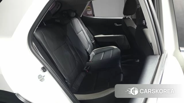 Kia Stonic 2019 Белый из Кореи, фото 3