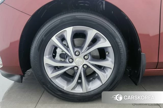 Buick Weilang 2022 Красный из Китая, фото 3