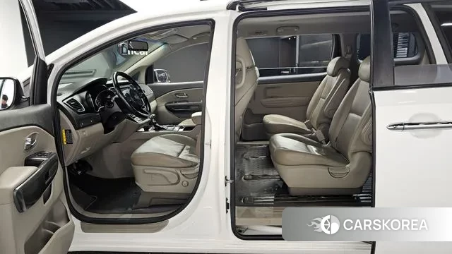 Kia All New Carnival 2018 Белый из Кореи, фото 3