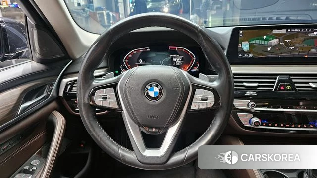 BMW 5 Series (G30) 2020 Черный из Кореи, фото 3