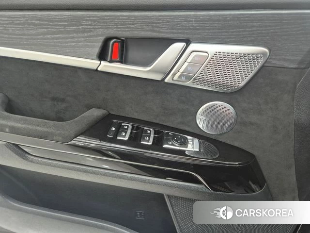 Kia Mohave Master 2023 Черный из Кореи, фото 3