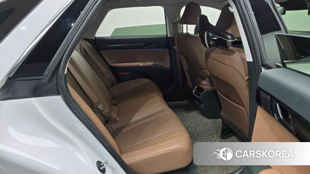 Hyundai Grandeur (GN7) 2024 Белый из Кореи, фото 3