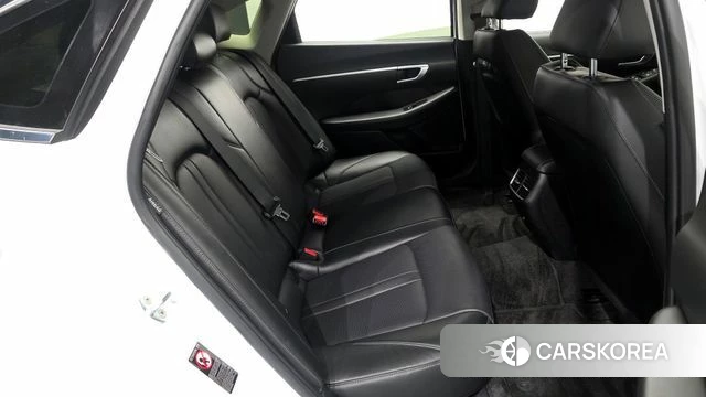 Hyundai Sonata (DN8) 2021 Белый из Кореи, фото 3