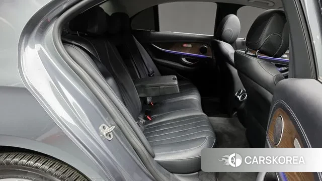 Mercedes-Benz E-Class W213 2020 Серый из Кореи, фото 3