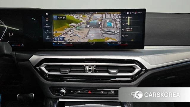 BMW 4 Series (G22) 2023 Белый из Кореи, фото 3