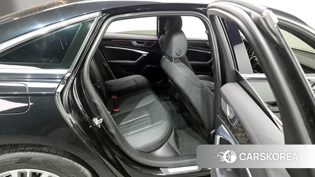 Audi A6 (C8) 2020 Черный из Кореи, фото 3