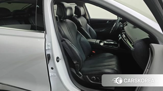 Genesis G80 (RG3) 2021 Белый из Кореи, фото 3