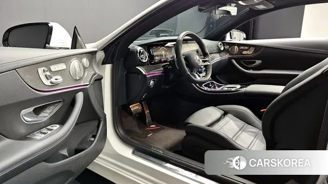 Mercedes-Benz E-Class W213 2022 Белый из Кореи, фото 3