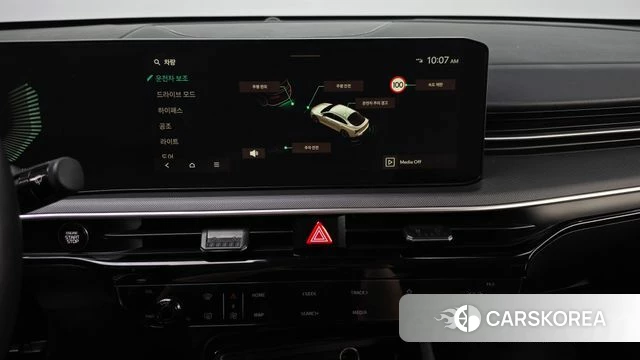 Kia The New K5 3rd generation 2025 Белый из Кореи, фото 3