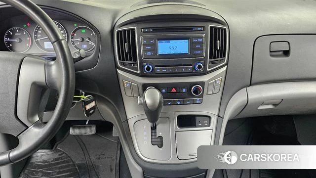 Hyundai The New Grand Starex 2021 Серебристо-серый из Кореи, фото 3