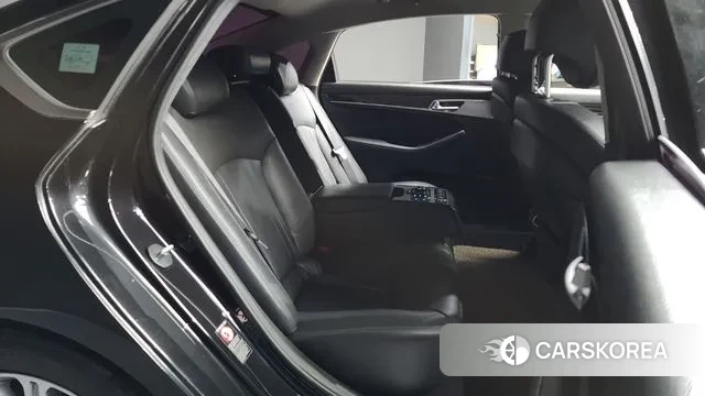 Genesis G80 2018 Черный из Кореи, фото 3