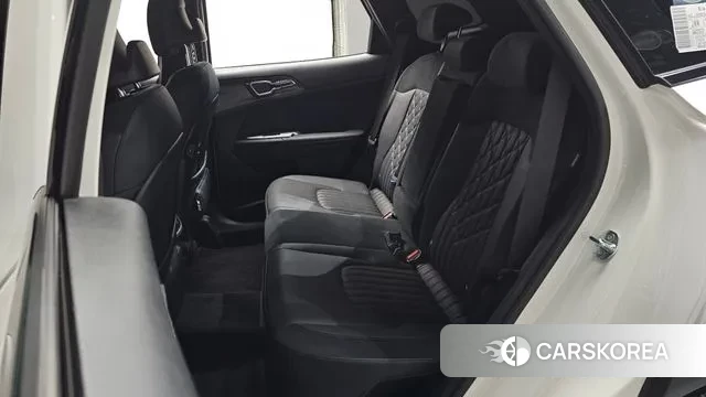 Kia Sportage 5th Generation Hybrid 2024 Белый из Кореи, фото 3