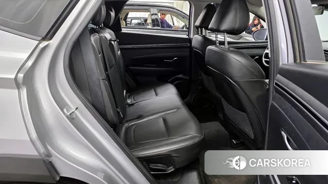 Hyundai Tucson (NX4) 2022 Серебряный из Кореи, фото 3