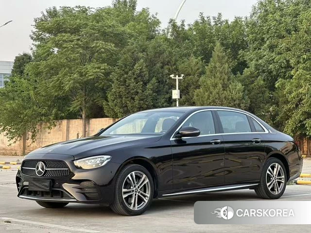 Mercedes-Benz E-class 2023 Другой из Китая, фото 3
