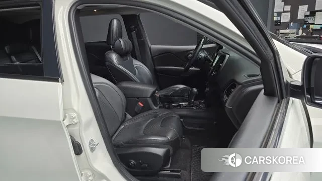 Jeep Cherokee (KL) 2019 Белый из Кореи, фото 3