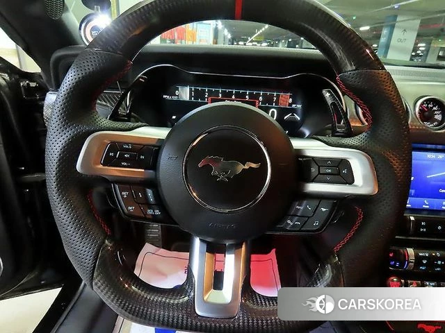 Ford Mustang 2019 Черный из Кореи, фото 3