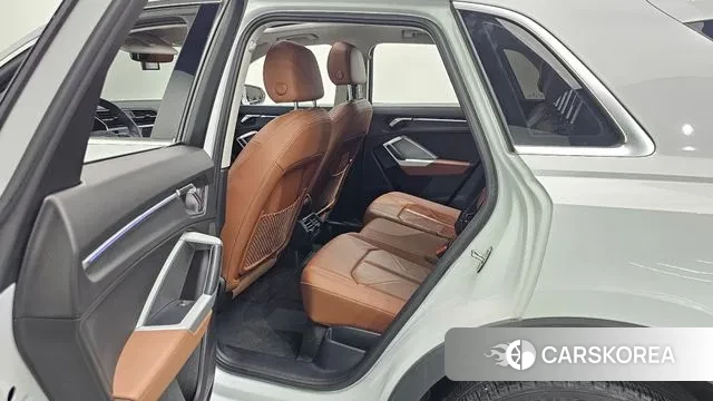 Audi Q3 (F3) 2020 Белый из Кореи, фото 3