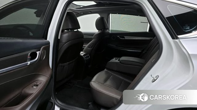 Hyundai Grandeur IG 2018 Белый из Кореи, фото 3