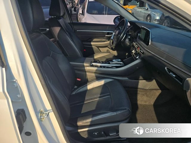 Hyundai Sonata (DN8) 2021 Белый из Кореи, фото 3