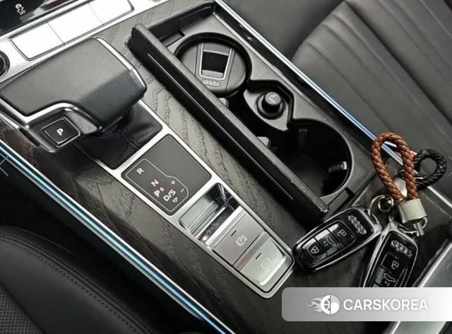 Audi A6 (C8) 2021 Белый из Кореи, фото 3