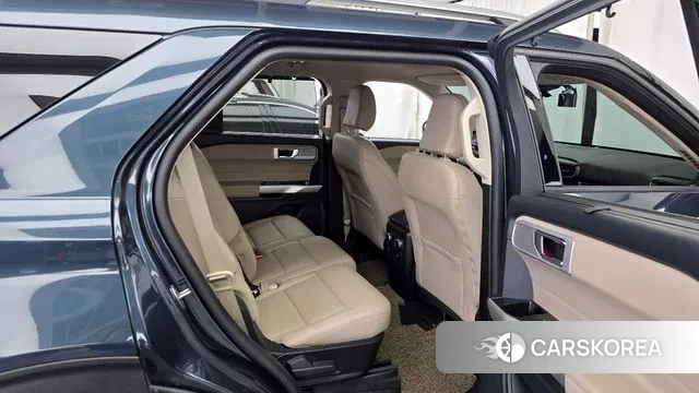 Ford Explorer 6th Generation 2023 Синий из Кореи, фото 3