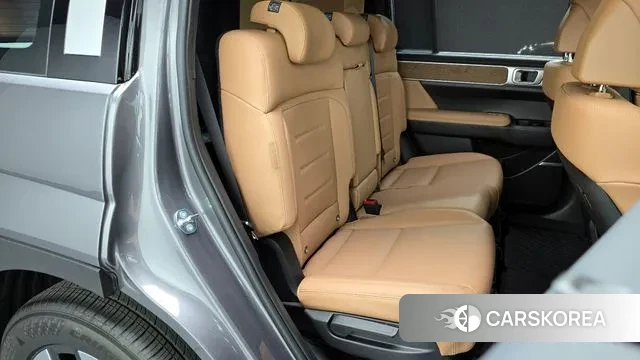 Hyundai Santa Fe (MX5) 2024 Серый из Кореи, фото 3