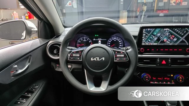 Kia The New K3 2nd generation 2022 Белый из Кореи, фото 3