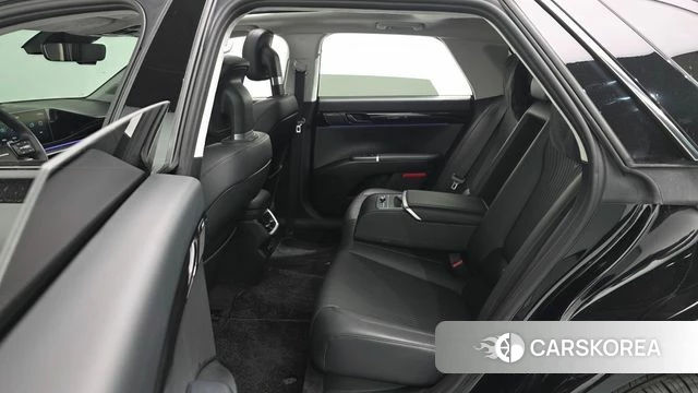 Hyundai Grandeur (GN7) 2023 Черный из Кореи, фото 3