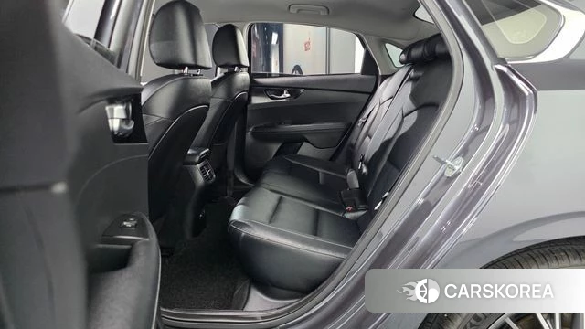 Kia The New K3 2nd generation 2021 Серый из Кореи, фото 3