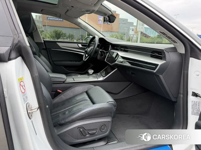 Audi A7 2021 Темно-серый из Китая, фото 3