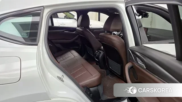 BMW X4 (G02) 2021 Белый из Кореи, фото 3